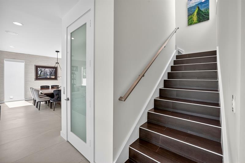 Image 38 of 99 For 2401 Atlantic Blvd