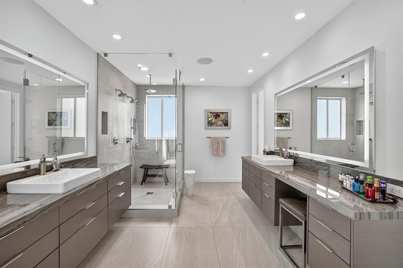 Image 44 of 99 For 2401 Atlantic Blvd