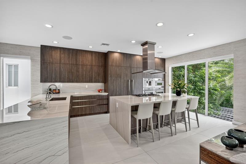 Image 6 of 99 For 2401 Atlantic Blvd