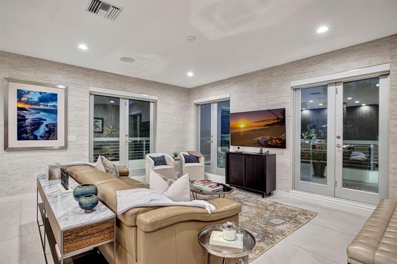 Image 90 of 99 For 2401 Atlantic Blvd