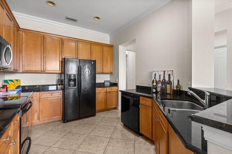 Image 15 of 43 For 991 Marina Del Ray Ln