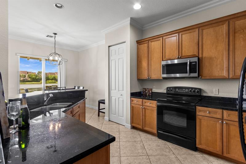 Image 16 of 43 For 991 Marina Del Ray Ln
