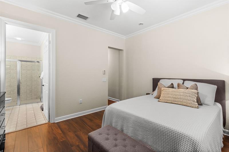 Image 19 of 43 For 991 Marina Del Ray Ln