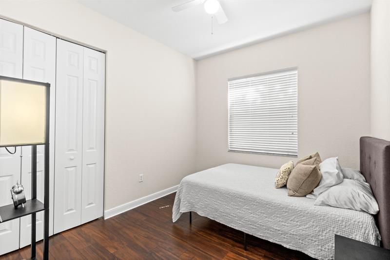 Image 22 of 43 For 991 Marina Del Ray Ln