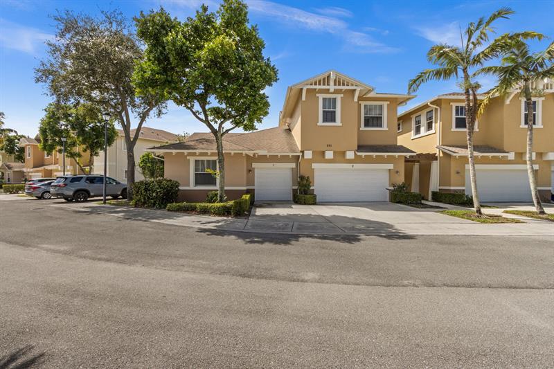 Image 35 of 43 For 991 Marina Del Ray Ln
