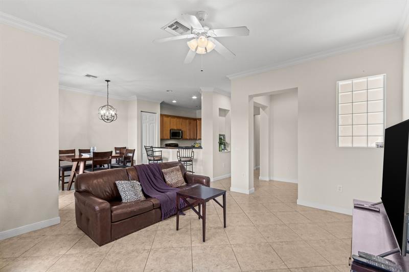 Image 5 of 43 For 991 Marina Del Ray Ln