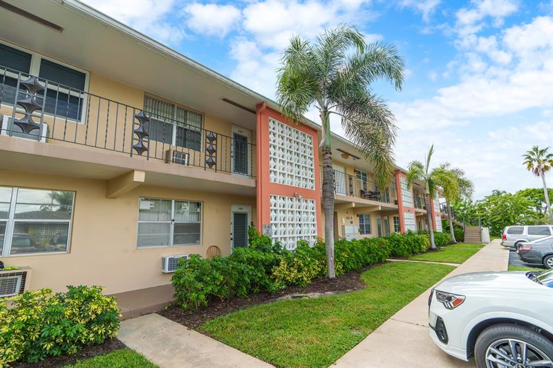 Details for 2106 56th Ct  204, Fort Lauderdale, FL 33308