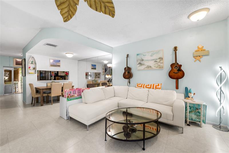 Image 11 of 47 For 838 Kokomo Key Lane  838