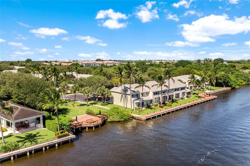 Image 33 of 47 For 838 Kokomo Key Lane  838