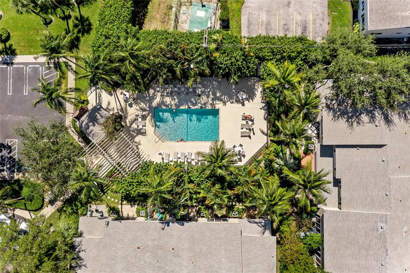 Image 35 of 47 For 838 Kokomo Key Lane  838