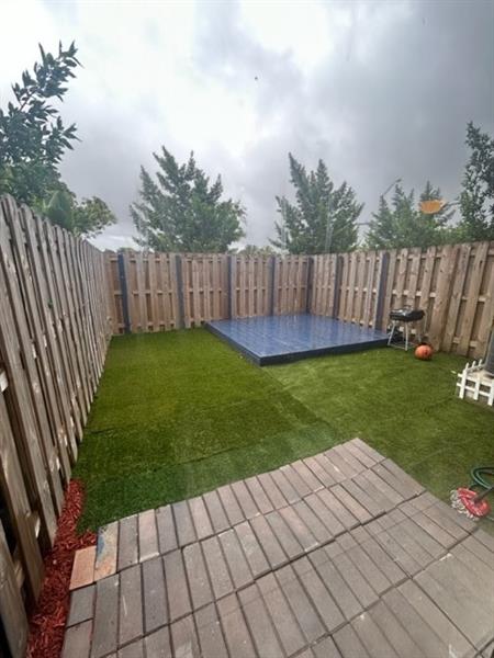 Image 10 of 24 For 20623 7th Pl