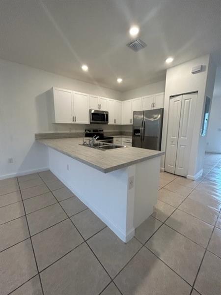 Image 8 of 24 For 20623 7th Pl