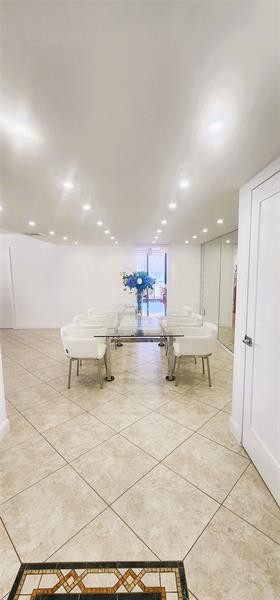 Image 14 of 58 For 4200 Ocean Drive  1, 1101