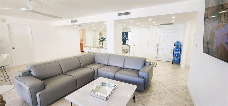 Image 16 of 58 For 4200 Ocean Drive  1, 1101