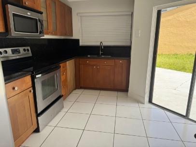 Image 8 of 15 For 11111 10th St