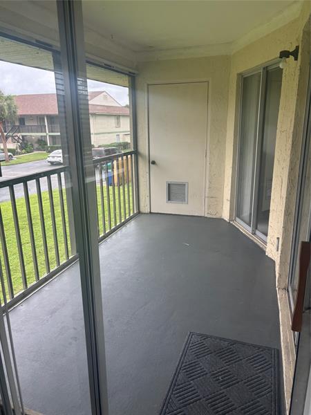 Image 4 of 7 For 6508 Chasewood Dr  H