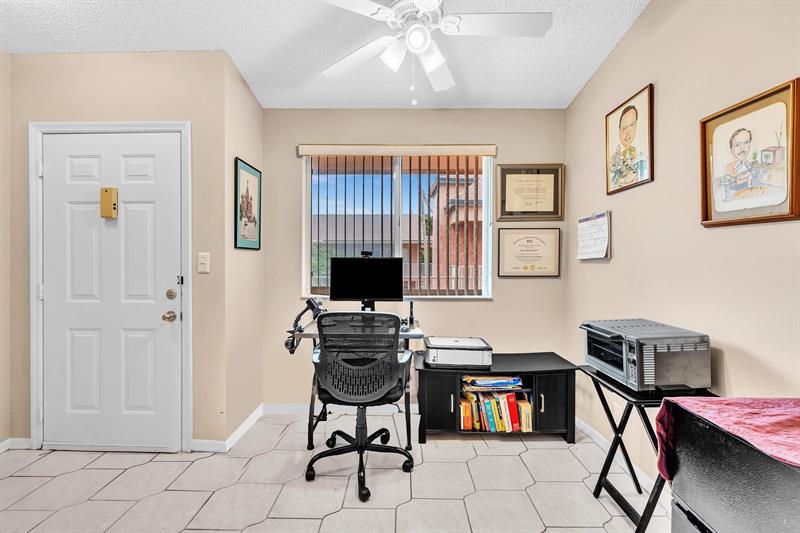 Image 14 of 71 For 7235 Devon Dr  E209