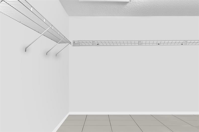 Image 28 of 71 For 7235 Devon Dr  E209