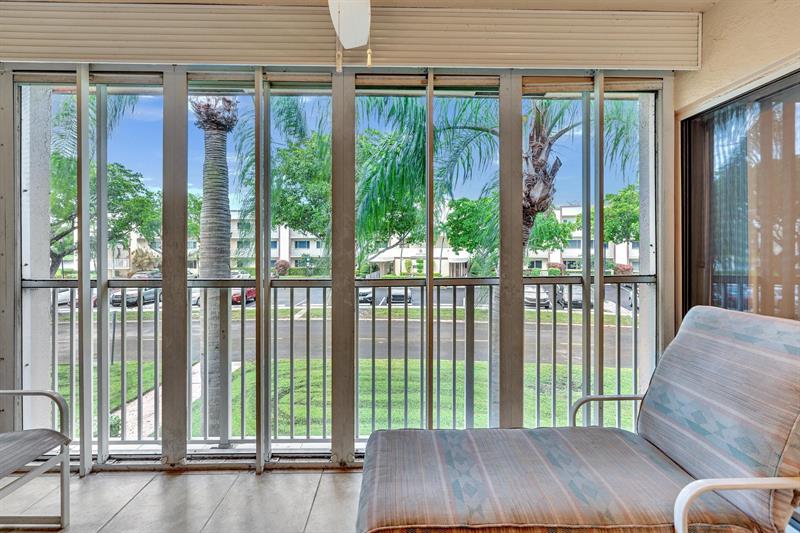 Image 40 of 71 For 7235 Devon Dr  E209