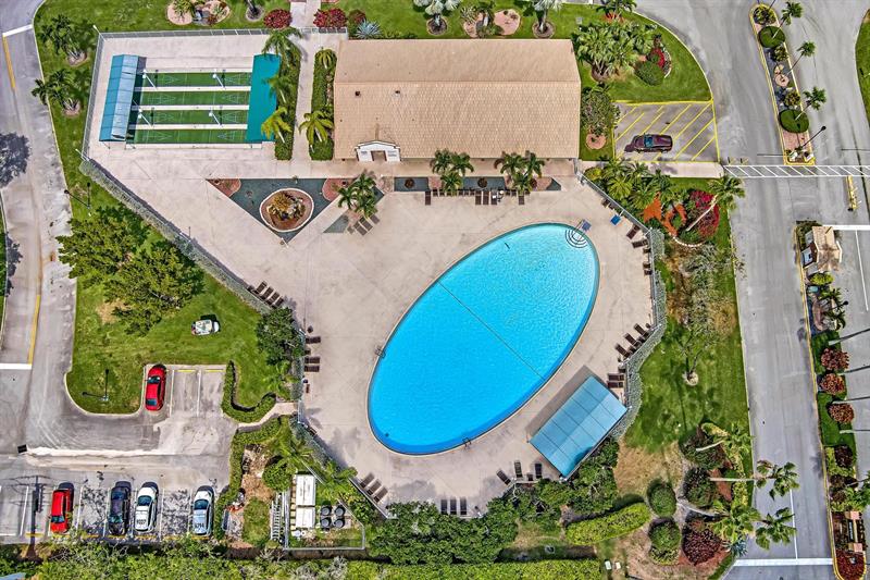 Image 47 of 71 For 7235 Devon Dr  E209