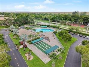 Image 51 of 71 For 7235 Devon Dr  E209