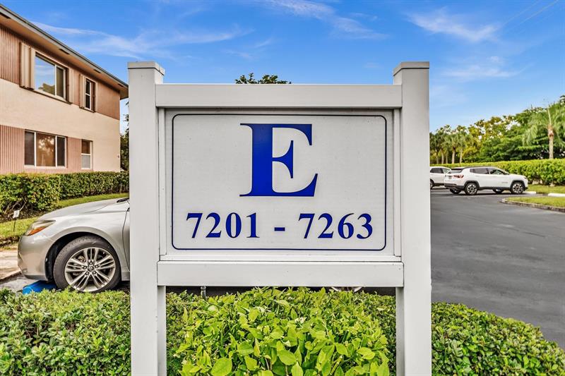 Image 52 of 71 For 7235 Devon Dr  E209