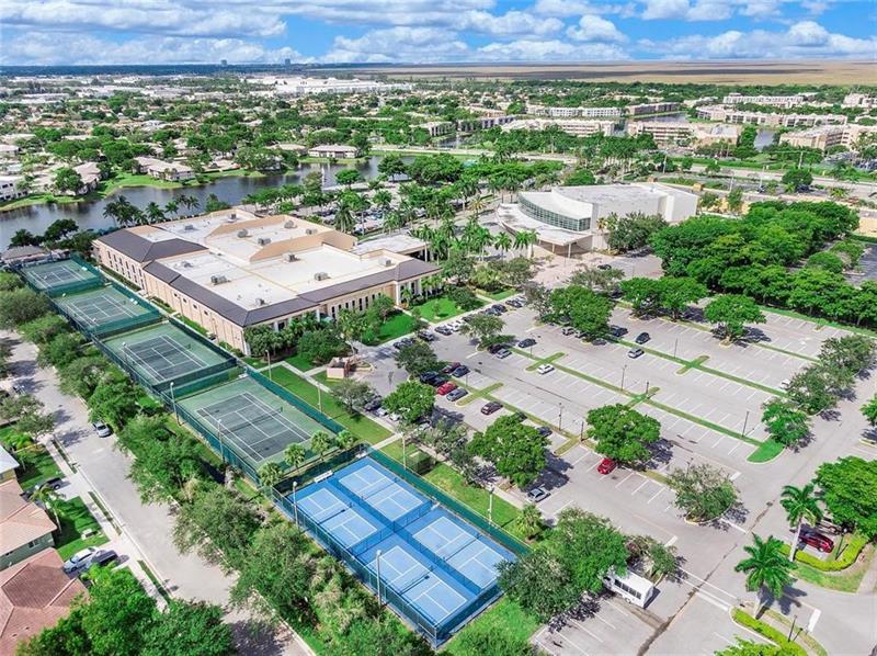 Image 66 of 71 For 7235 Devon Dr  E209