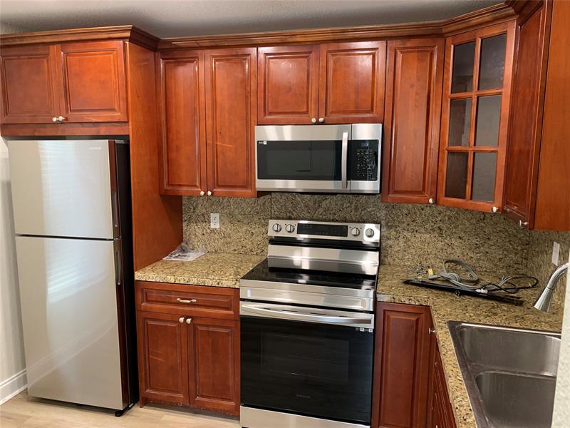 Details for 1700 4th Ave, Boca Raton, FL 33432