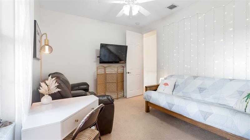 Image 31 of 55 For 16155 Rosecroft Terrace