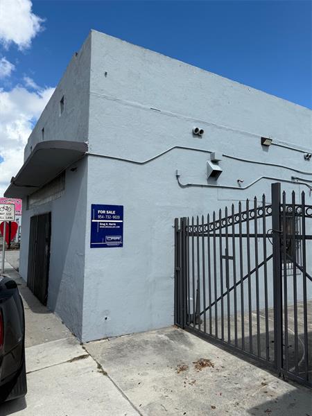 Image 3 of 6 For 6815 7th Ave