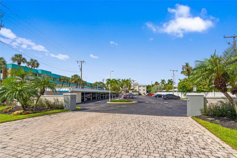 Image 40 of 57 For 1439 Ocean Blvd  108