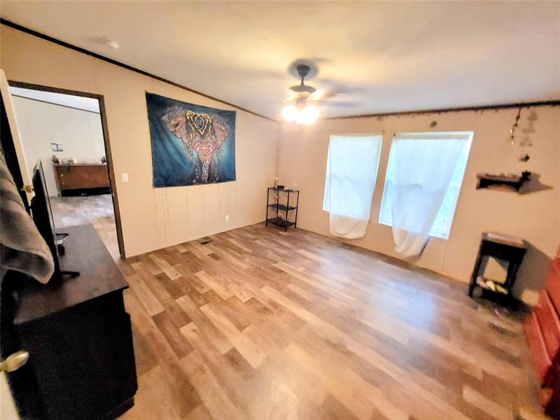 Image 15 of 24 For 17230 264th St.