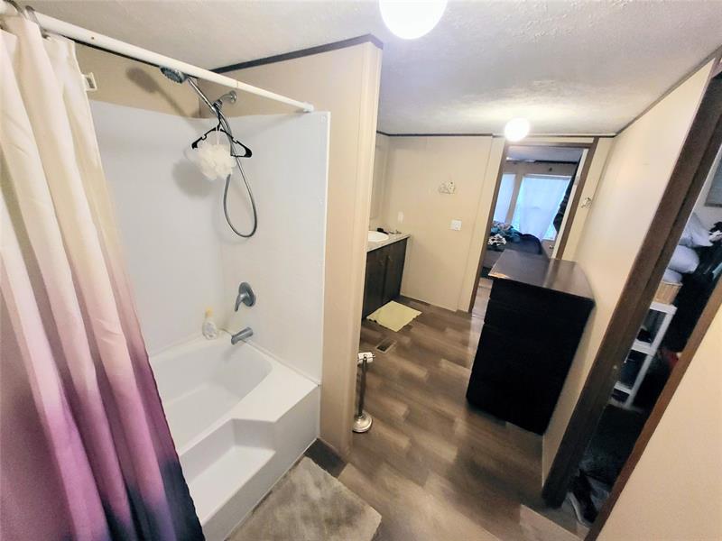 Image 17 of 24 For 17230 264th St.