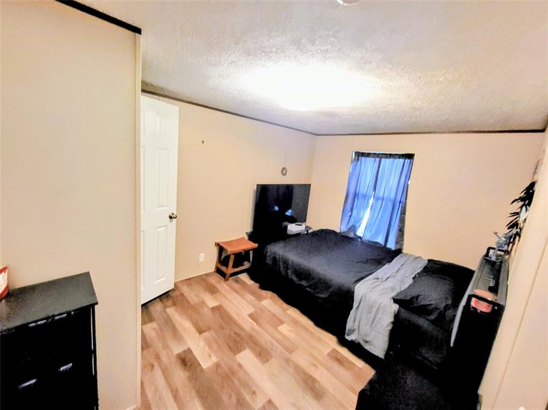 Image 21 of 24 For 17230 264th St.