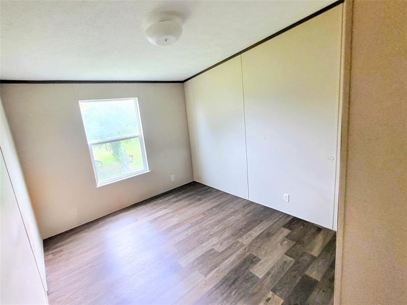 Image 22 of 24 For 17230 264th St.