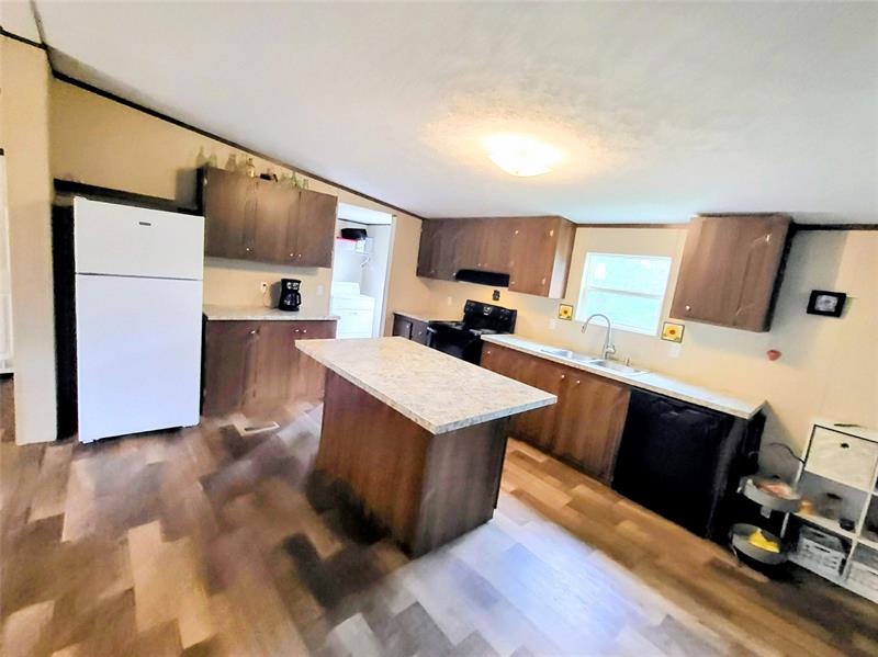 Image 7 of 24 For 17230 264th St.