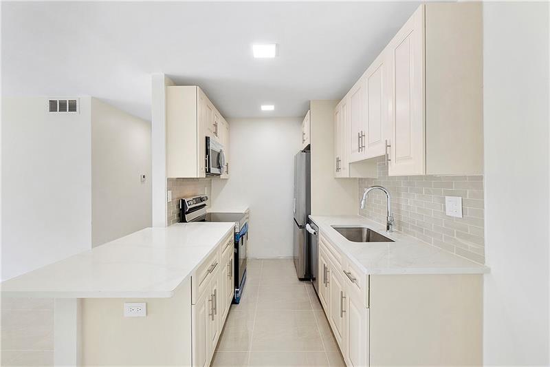 Details for 11605 29th Ct  2d, Coral Springs, FL 33065