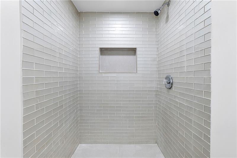 Image 11 of 12 For 11605 29th Ct  2d