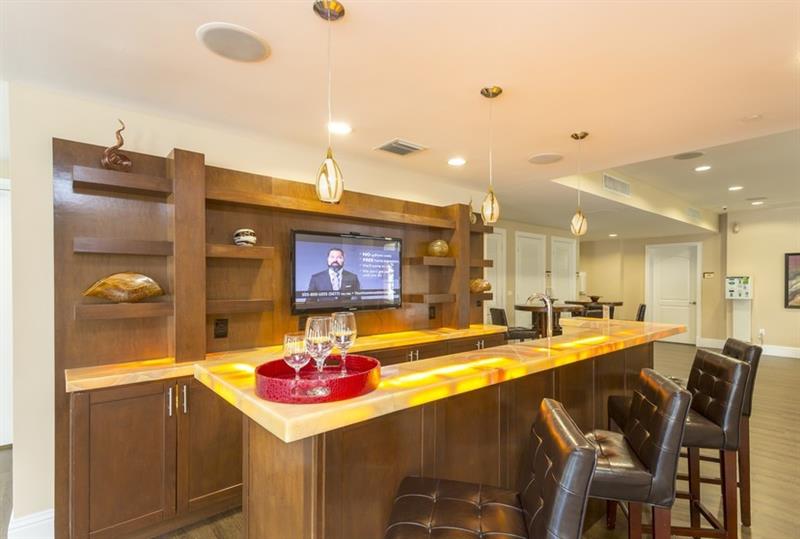 Image 17 of 20 For 9357 77 Ave  25-245