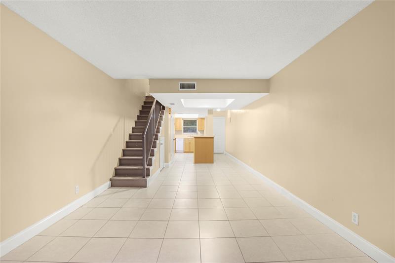 Image 6 of 13 For 6111 42nd Ct