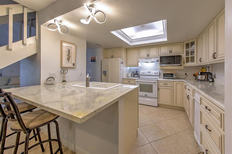 Image 13 of 55 For 4949 Highway A1a  82