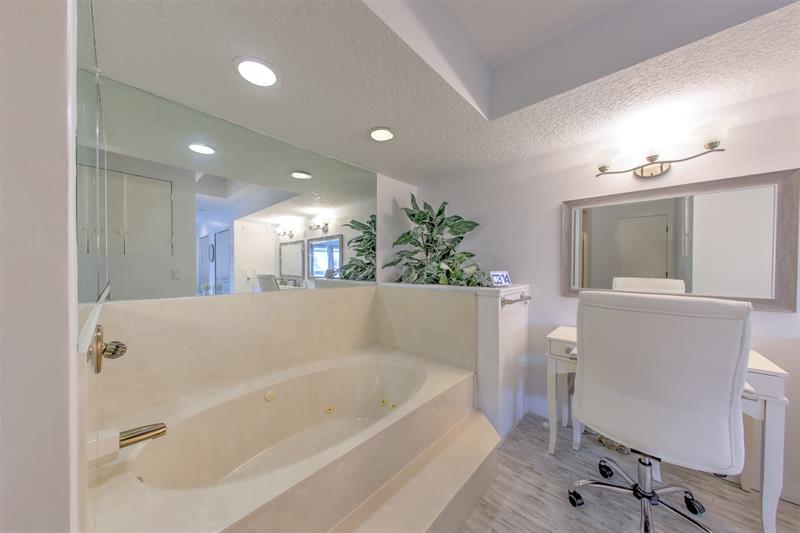 Image 42 of 55 For 4949 Highway A1a  82