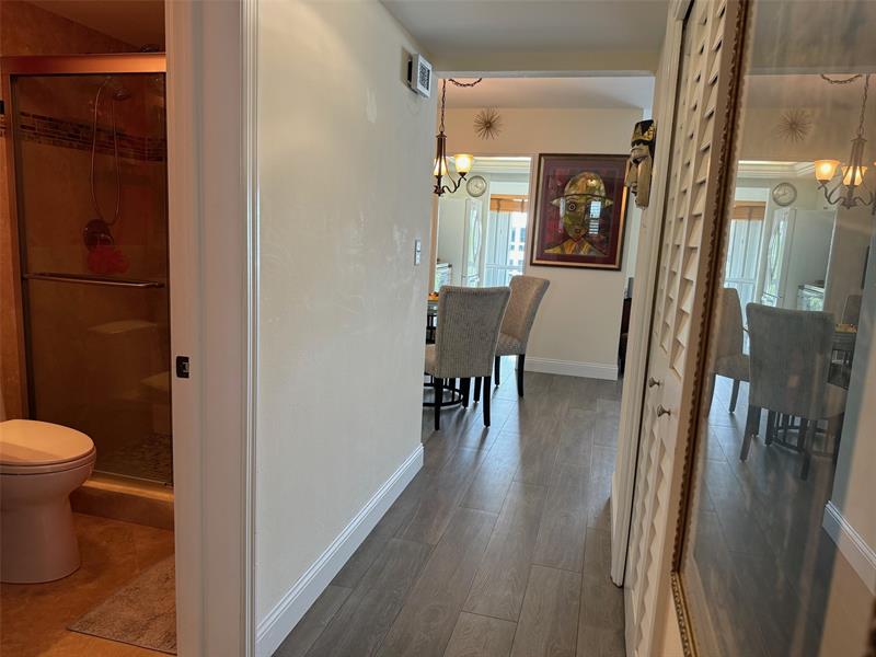 Image 14 of 46 For 3051 47th Ct  308