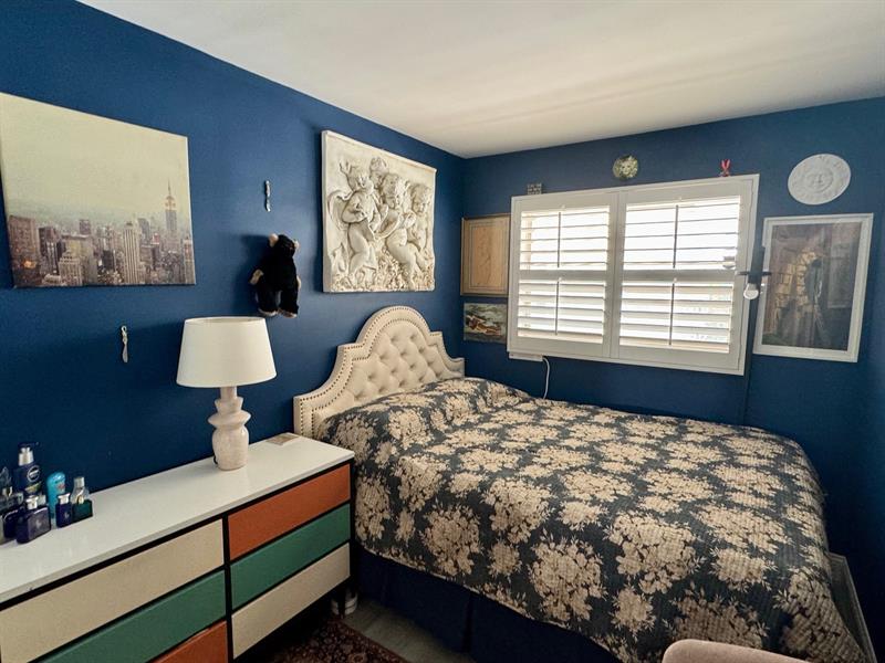 Image 19 of 46 For 3051 47th Ct  308