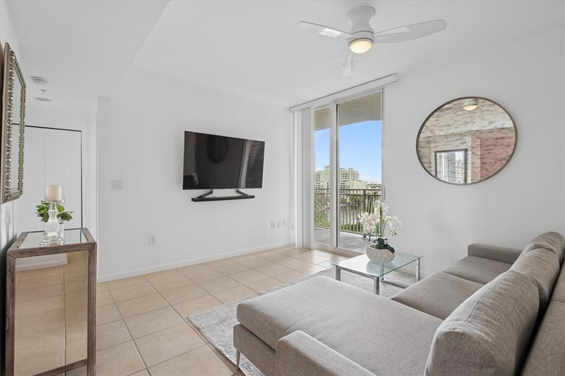 Image 7 of 42 For 511 5th Ave  919