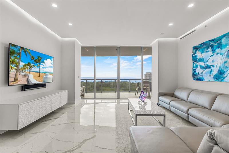 Image 10 of 53 For 920 Intracoastal Dr  1502