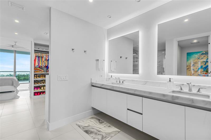 Image 32 of 53 For 920 Intracoastal Dr  1502