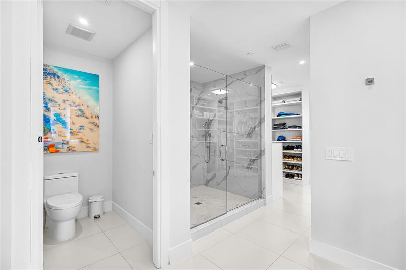 Image 34 of 53 For 920 Intracoastal Dr  1502