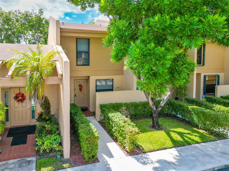 Details for 1424 97th Ter  280, Hollywood, FL 33024