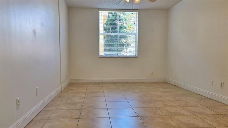 Image 21 of 47 For 1350 3rd Ave  108